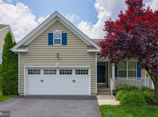 664 Hawthorne Ln, Mount Joy, PA 17552