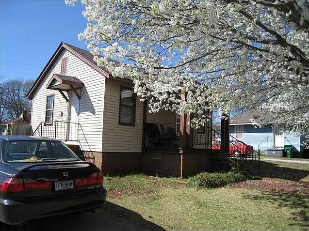 Mar 28 2011