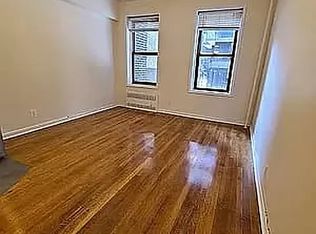 342 E 49th St APT 2D, New York, NY
