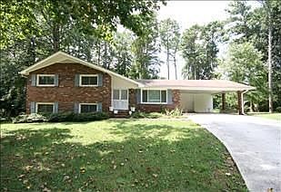 1st image of 131 Lisa Ln SE