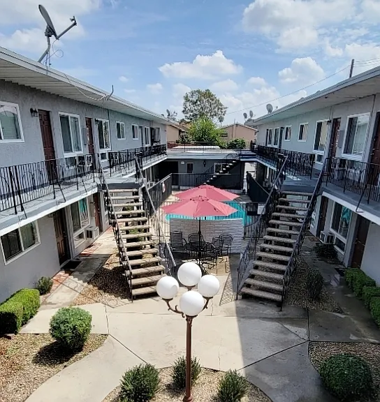 3640 Baldwin Ave — Photo 41