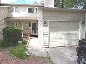 1st image of 1718 N Chestnut St APT B