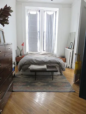 Rented by Space Real Estate | media 19