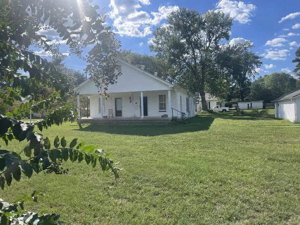 6604 2nd St, College Grove, TN 37046