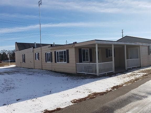 2nd image of 247 N Us Highway 141