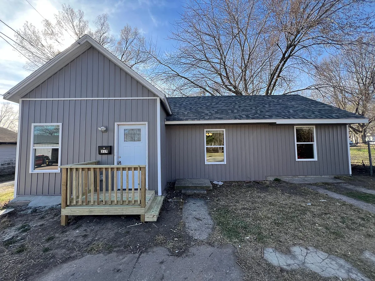 Building Photo - 317 McNatt Ave