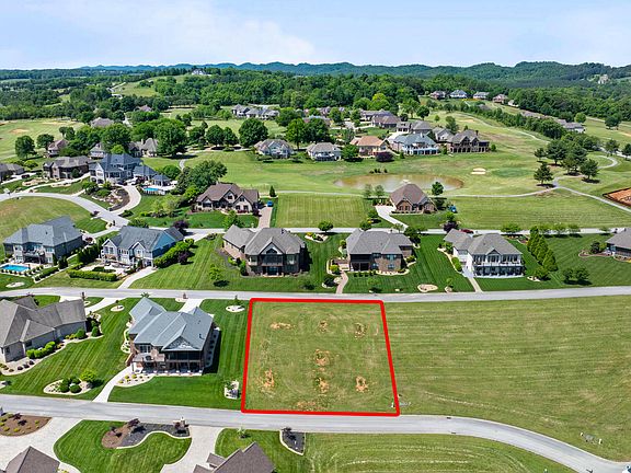 3rd image of 109 Red Hawk Dr