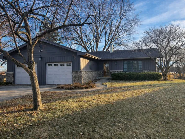 220 Georgeanna St, Yorkville, IL 60560