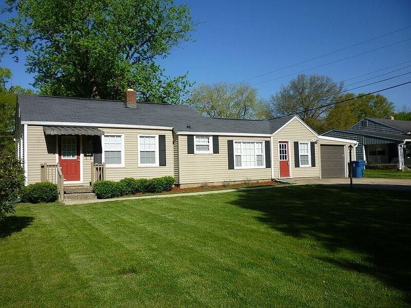1st image of 6742 N Hillside Ave