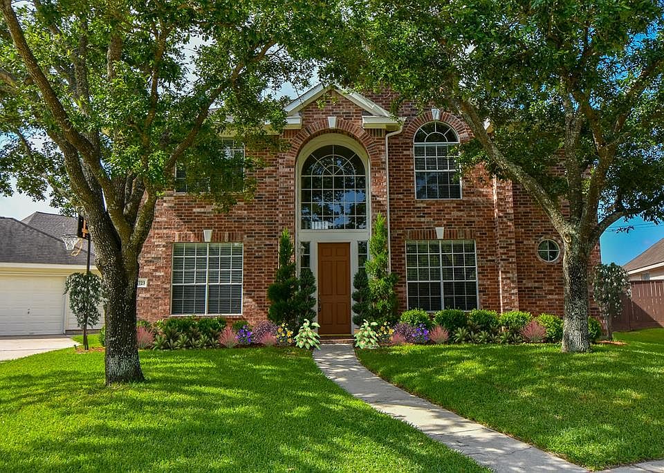 1st image of 11723 Canyon Breeze Dr
