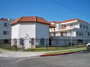12533 Kornblum Ave APT 6, Hawthorne, CA 90250
