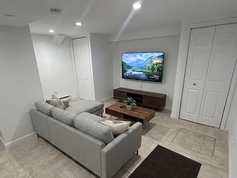 4246 E Tremont Ave #1 — Photo 2