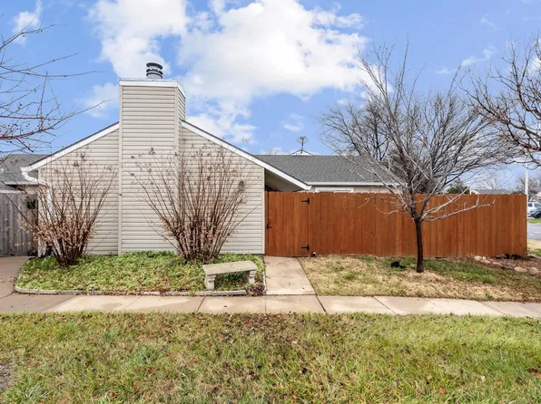 1 E Monarch St, Wichita, KS 67220