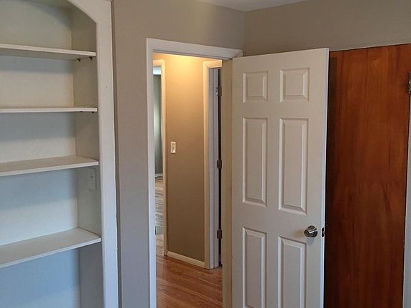5th image of 2723 Legrove Cir