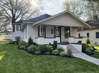 1620 Crook St, Falls City, NE 68355