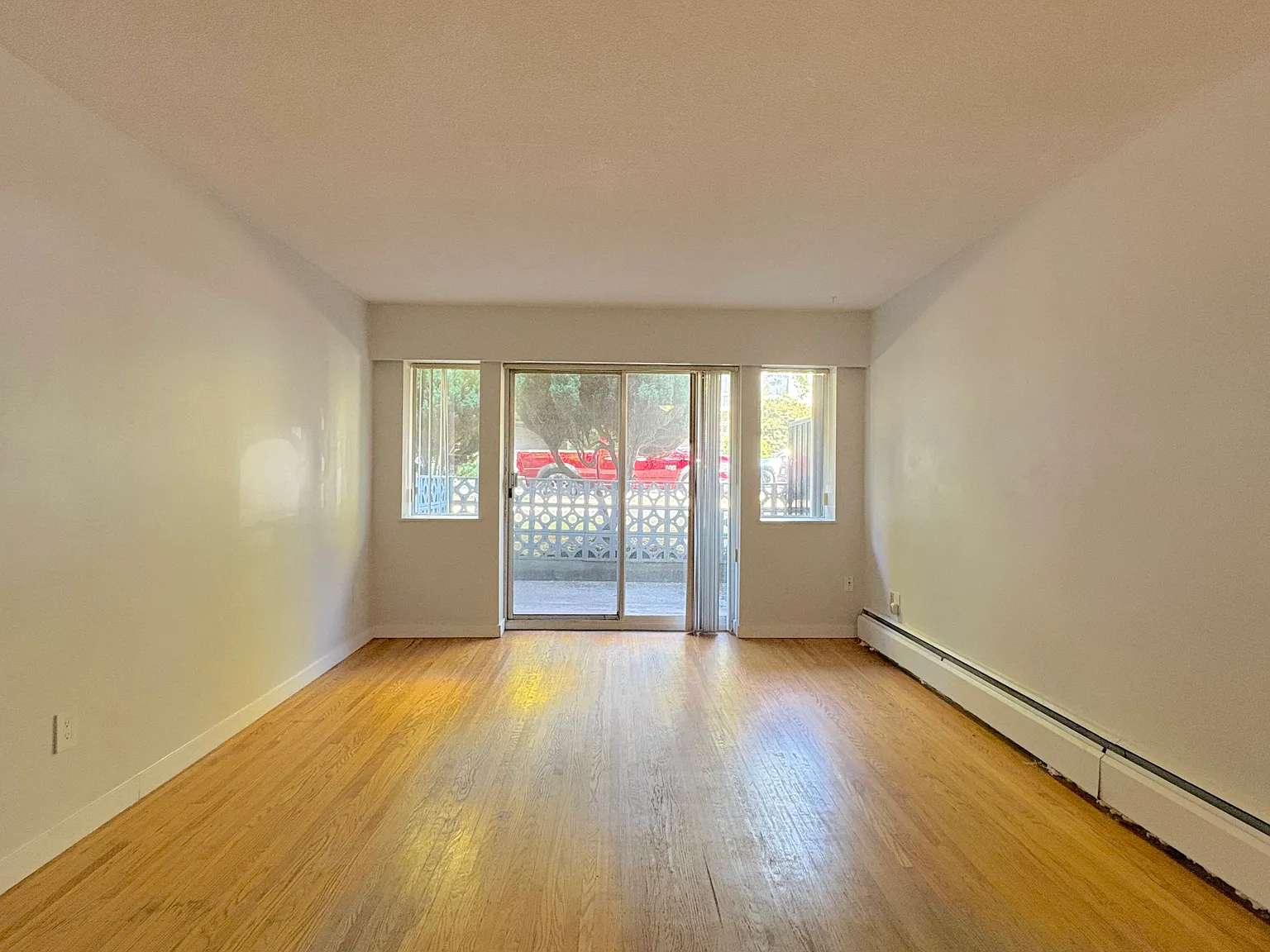 1 bed, 600 sqft, $1,750 — Photo 4