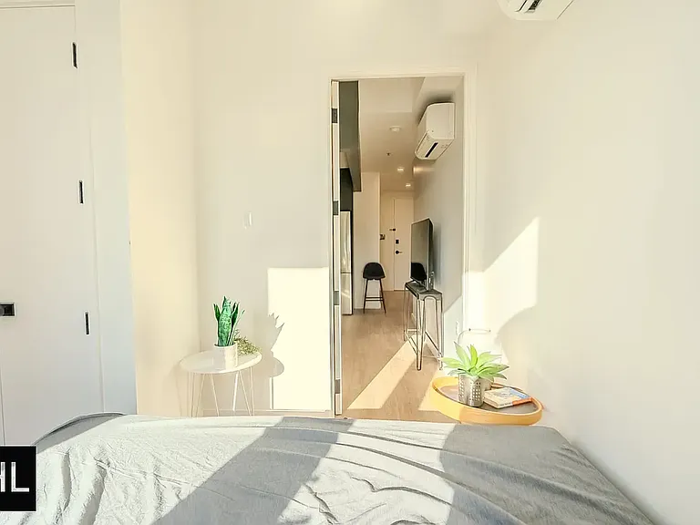 931 Carroll St #C1012 — Photo 5