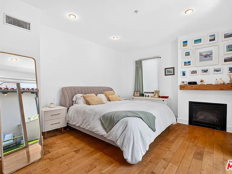 1327 Euclid St #3 — Photo 24