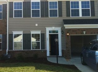 109 Kelly St, Yorktown, VA 23690
