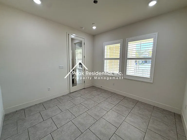 3535 Heron Ct — Photo 16