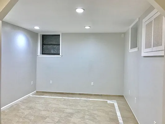 Rented by Keller Williams NYC | media 10