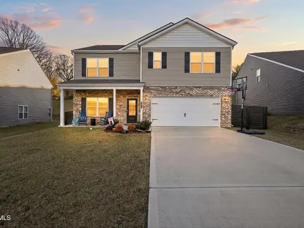 2512 Bridgeforth Xing, Kingsport, TN 37664