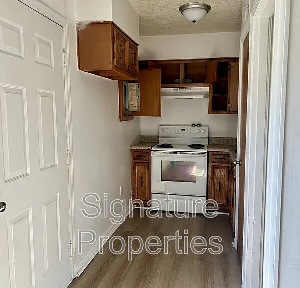 1055 Rives Rd #12 — Photo 7