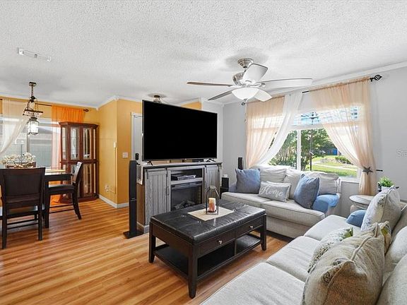 5th image of 7902 WATERVIEW WAY