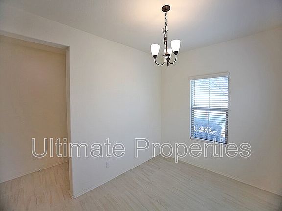 5th image of 16243 W Canterbury Dr