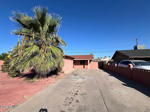 3rd image of 3053 N 53RD Drive