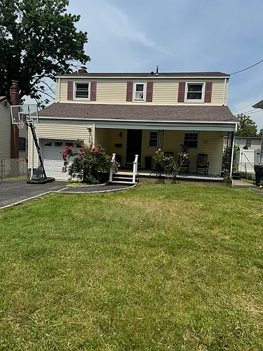 211 Hillside Ave Photo 1