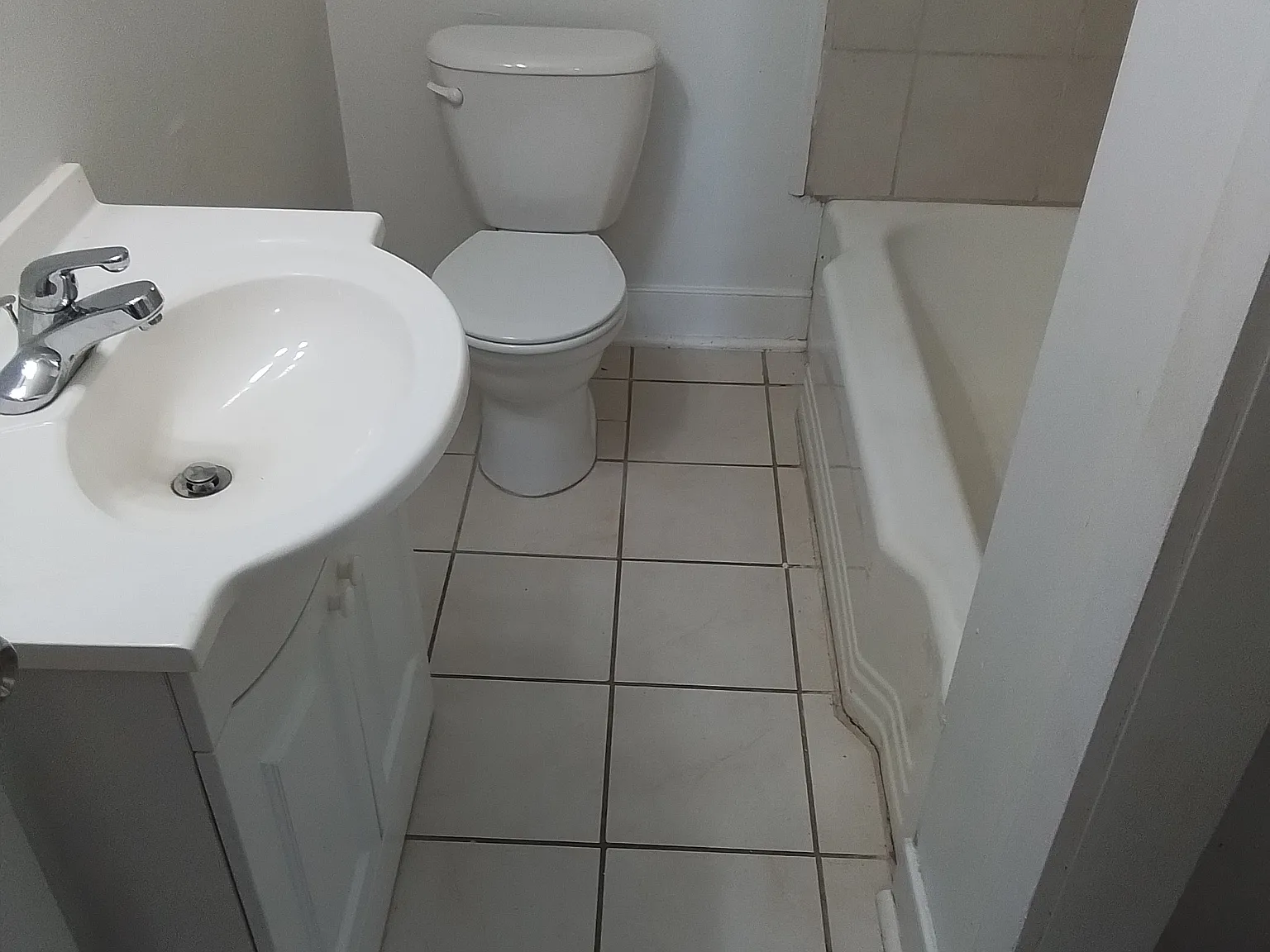 3 bed, 1419 sqft, $1,200 — Photo 3