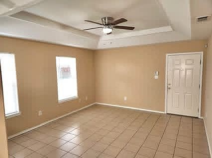 2nd image of 1103 W Pecan St APT 3