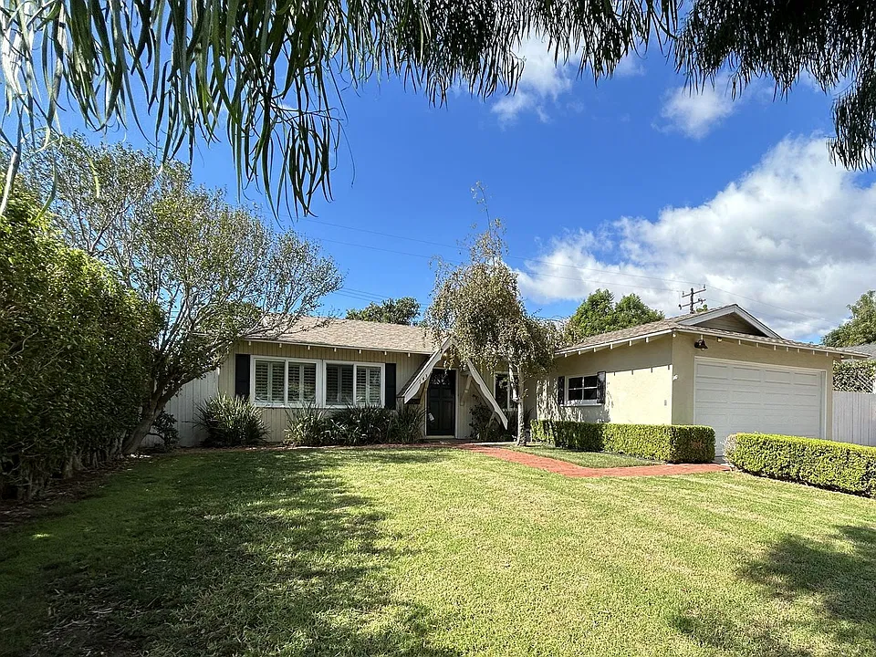 143 Hayes Ave
