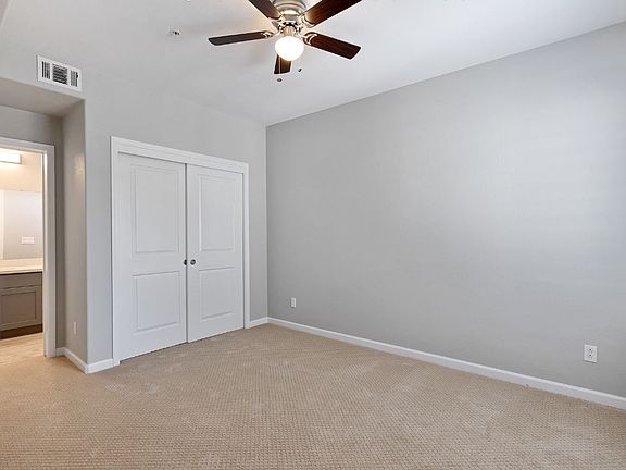 4th image of 2970 Summit St #304