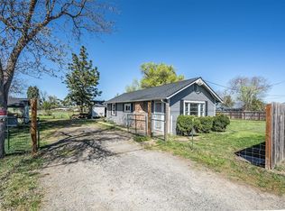 2882 W Stewart Ave, Medford, OR 97501