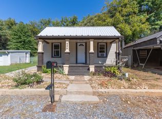 446 Tinker Ave, Vinton, VA 24179