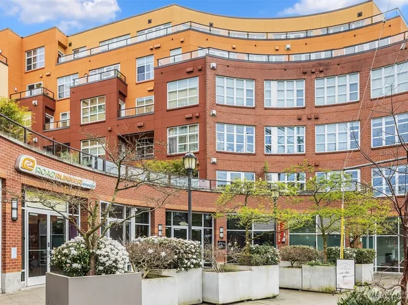 410 NE 70th Street #201, Seattle, WA 98115