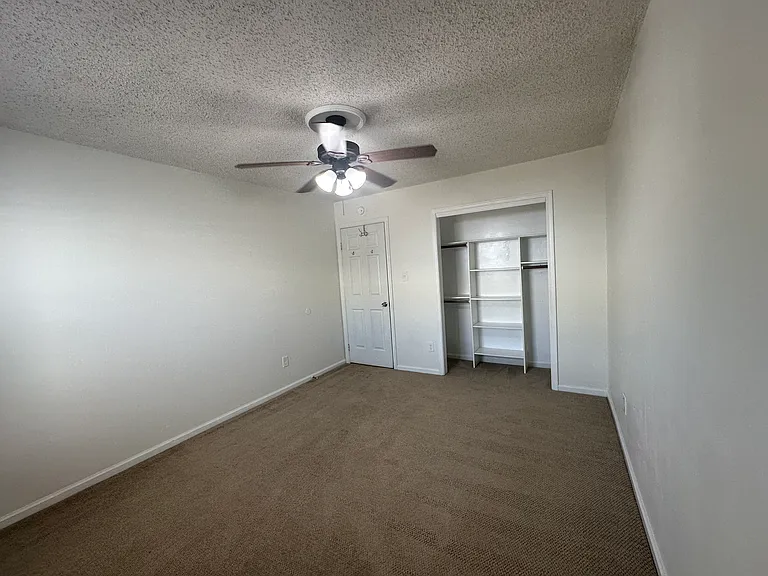 4149 Macarthur Rd — Photo 9