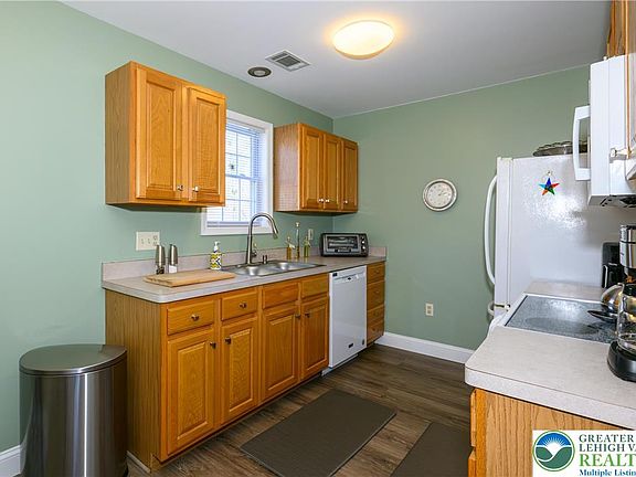 5th image of 3129 E Church Cir #12