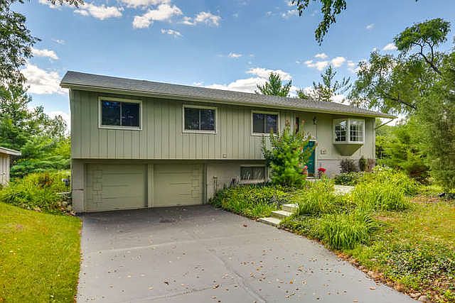1st image of 26301 N Lakeland Dr