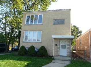 3601 W 71st St, Chicago, IL 60629