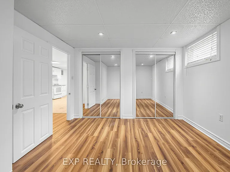 847 Upper Ottawa St #LOWER — Photo 14