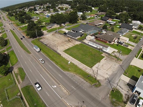 3rd image of 15207 Highway 90