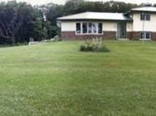 1255 Stateline Rd, Richmond, IL 60071