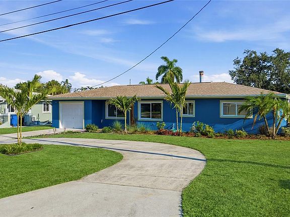 2nd image of 9460 TREASURE LANE NE