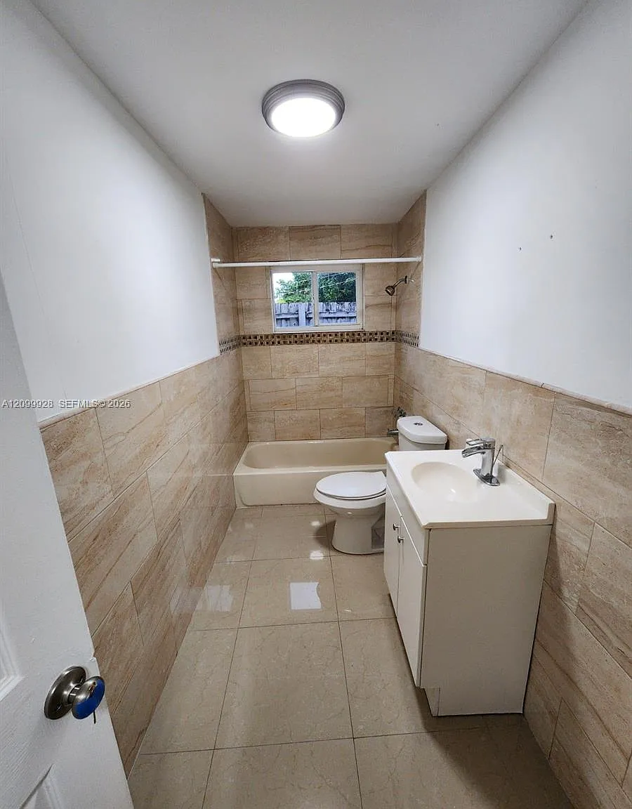Hialeah 16 Addn Amd & Rev — Photo 2