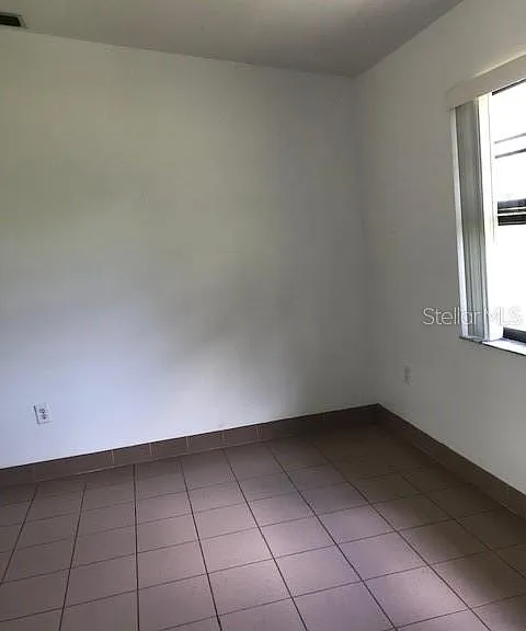 25385 Sandhill Blvd #E1 — Photo 13