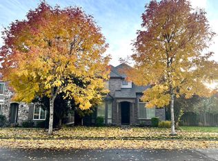 16494 NW Rossetta St, Portland, OR 97229