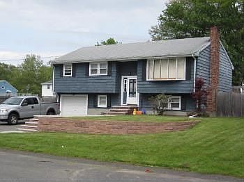 2nd image of 40 Westhaven Dr